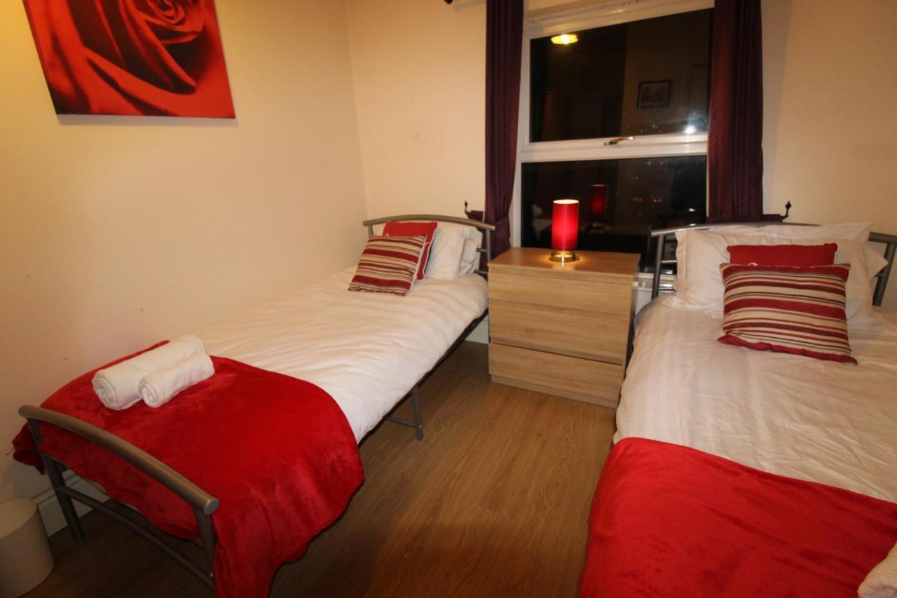 Staveley House Hotel Buitenkant foto