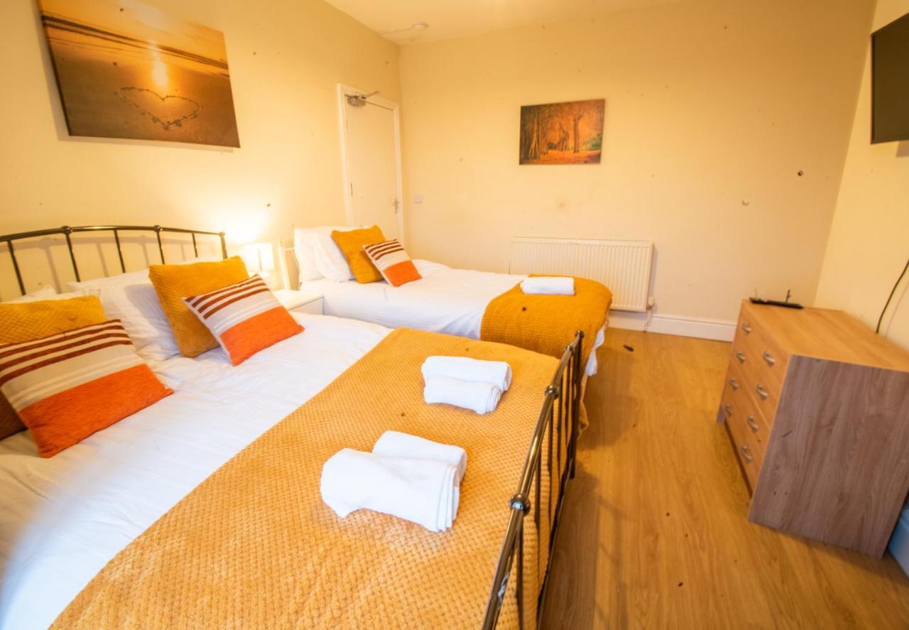 Staveley House Hotel Buitenkant foto