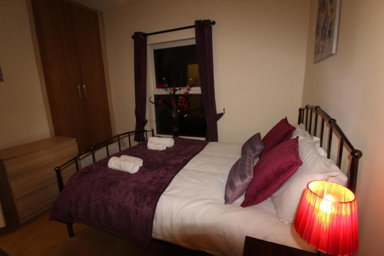 Staveley House Hotel Buitenkant foto