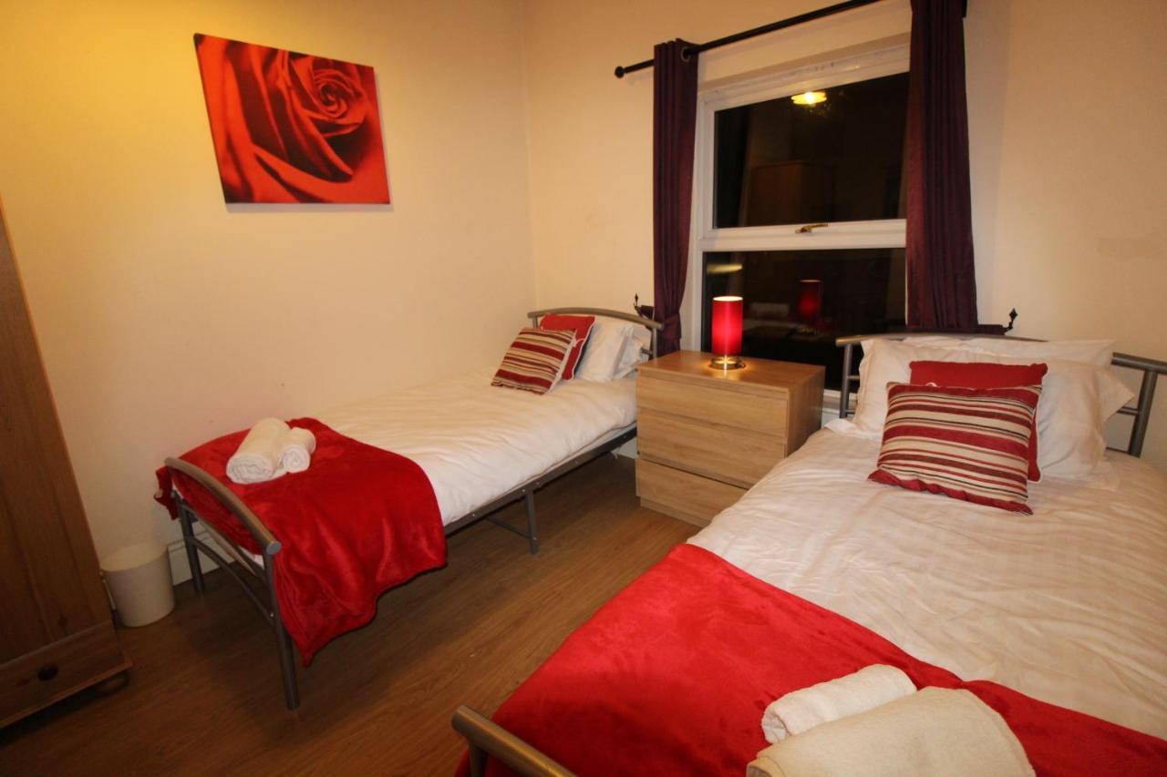Staveley House Hotel Buitenkant foto